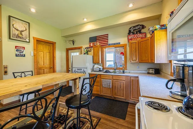 $750,000 | 0 Hurlburt Road, Mondovi, WI 54755