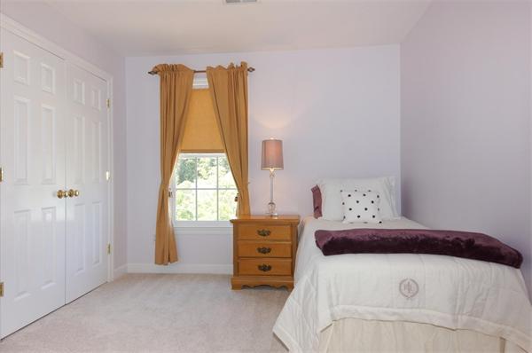 81 Little Pond Road Northborough, MA 01532 - Photo 18 of 30 Gallery Image 18