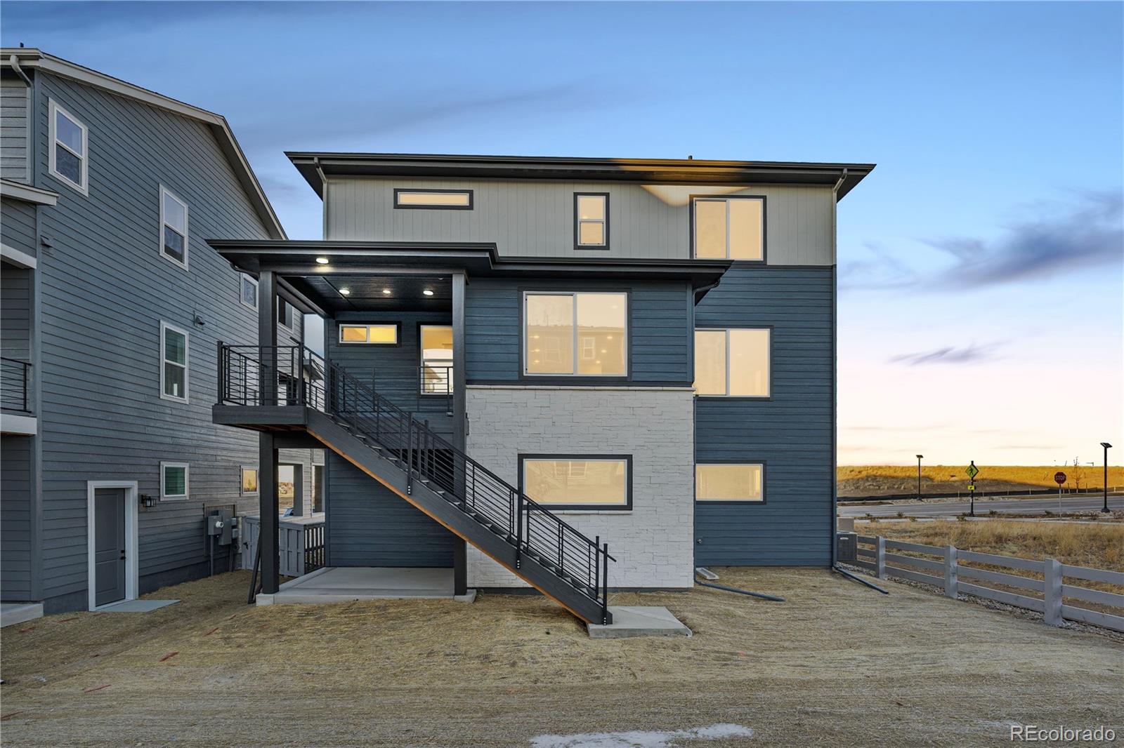 12124 Octave Avenue Lone Tree, CO 80134 - Photo 2 of 32