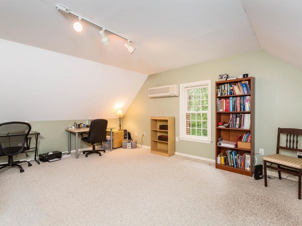 11 Rivers Edge Drive Rowley, MA 01969 - Photo 20 of 24 a view of a livingroom with furniture and a workspace