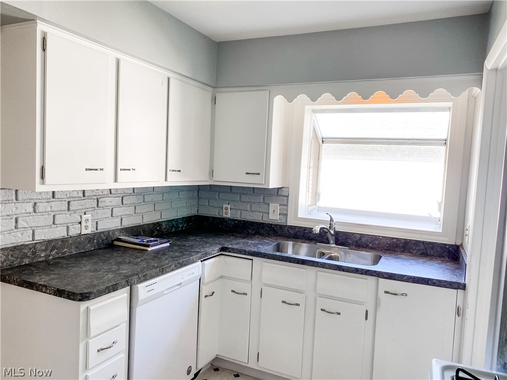 5093 Forest Road Mentor, OH 44060 - Photo 12 of 21 Gallery Image 12