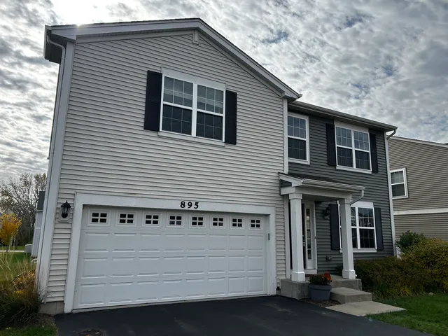 $399,900 | 895 Timber Lake Drive, Antioch, IL 60002