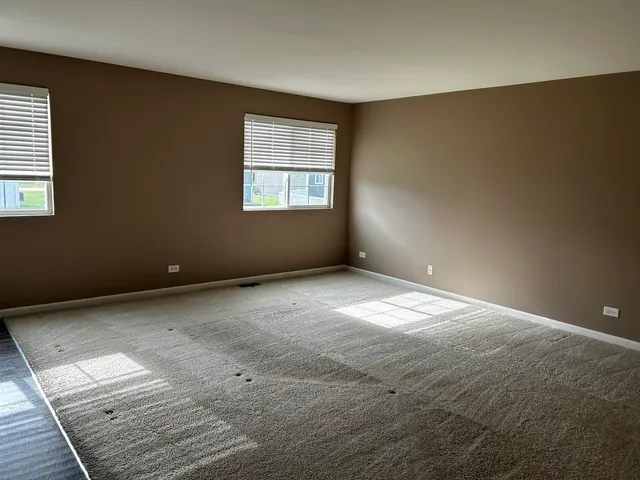 $399,900 | 895 Timber Lake Drive, Antioch, IL 60002