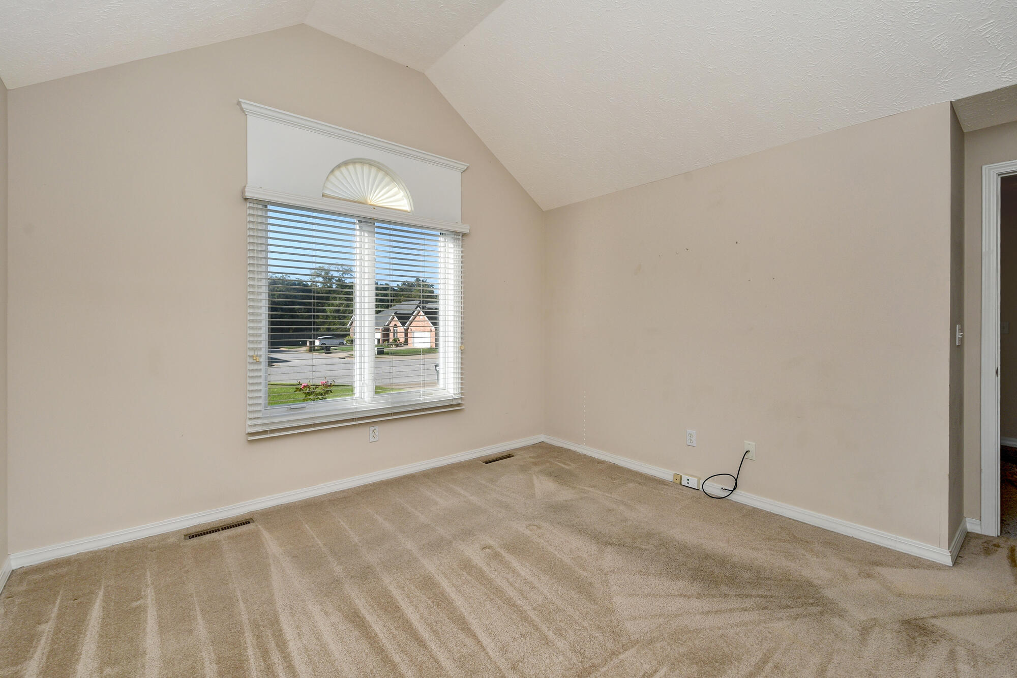 1645 West Swallow Street Springfield, MO 65810 - Photo 27 of 36 26