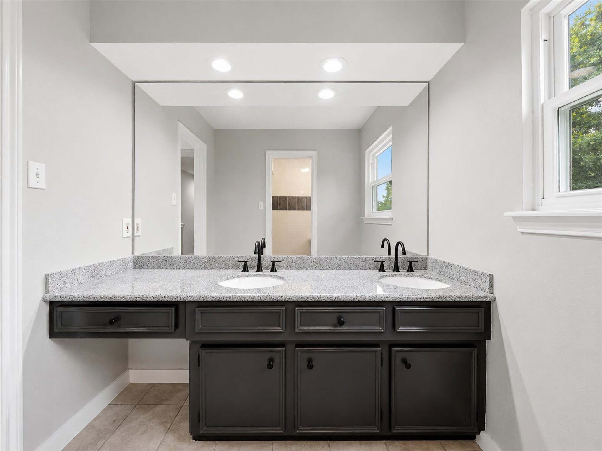 15414 Ripplestream Drive Houston, TX 77068 - Photo 23 of 41 Another angle of the primary bathroom.