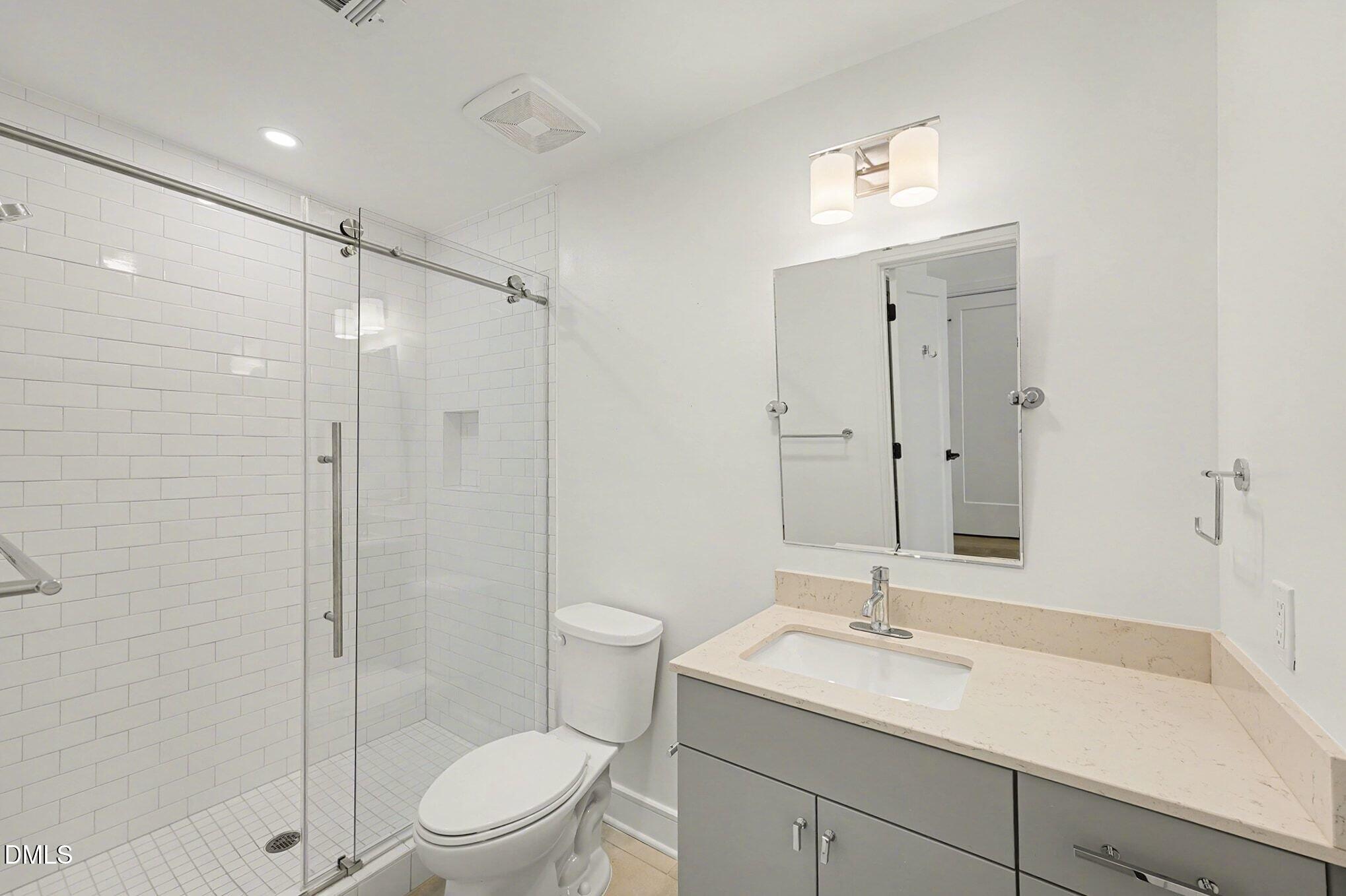 615 Daniels Street, Unit 111 Raleigh, NC 27605 - Photo 10 of 23