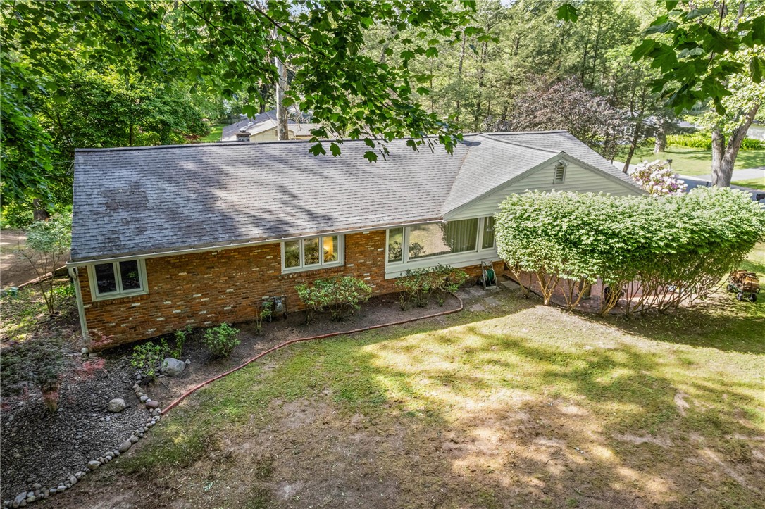 2 Red Fox Run Perinton, NY 14534 - Photo 1 of 49