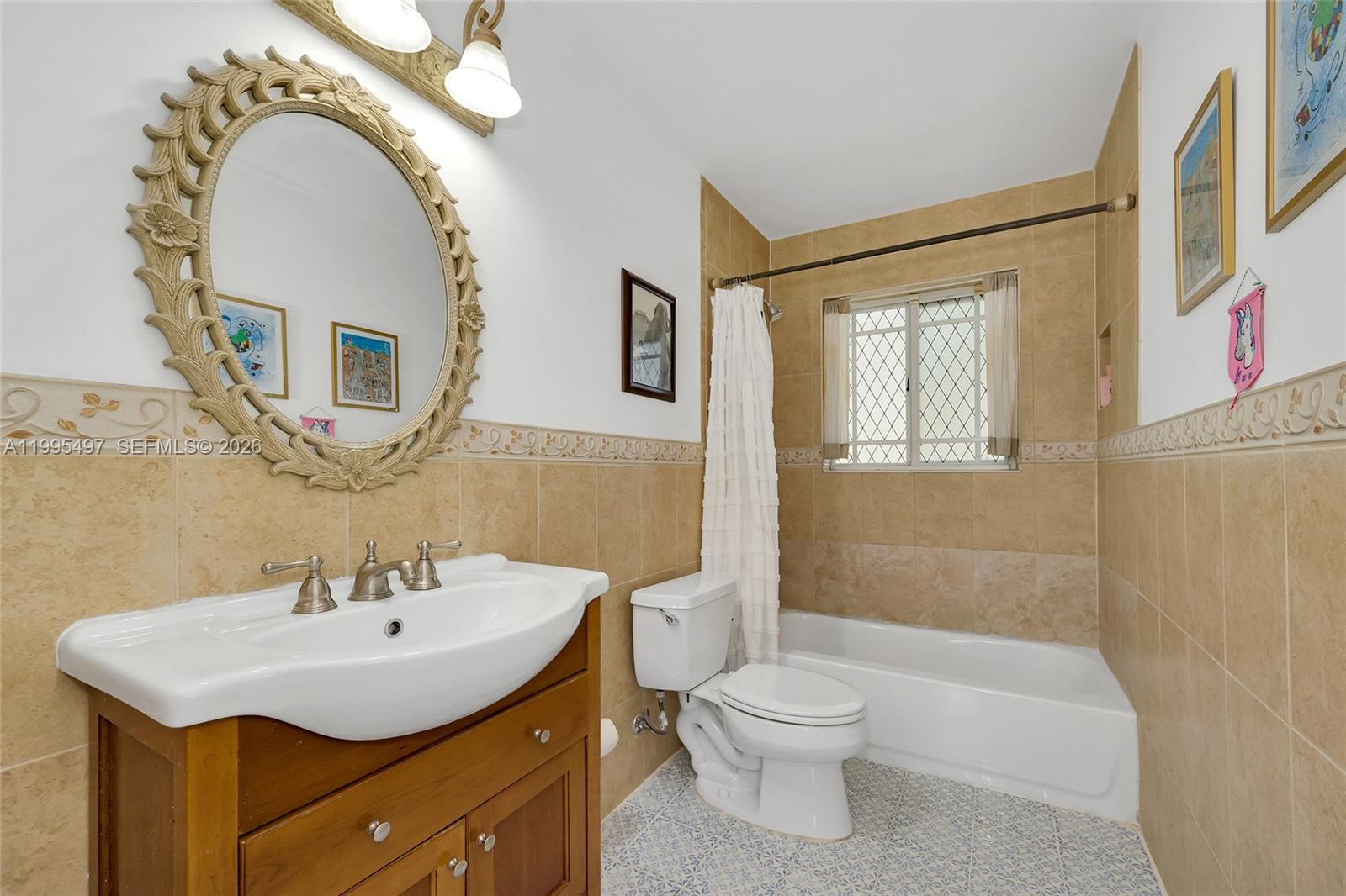 9370 Southwest 82nd Street Miami, FL 33173 - Photo 19 of 37
