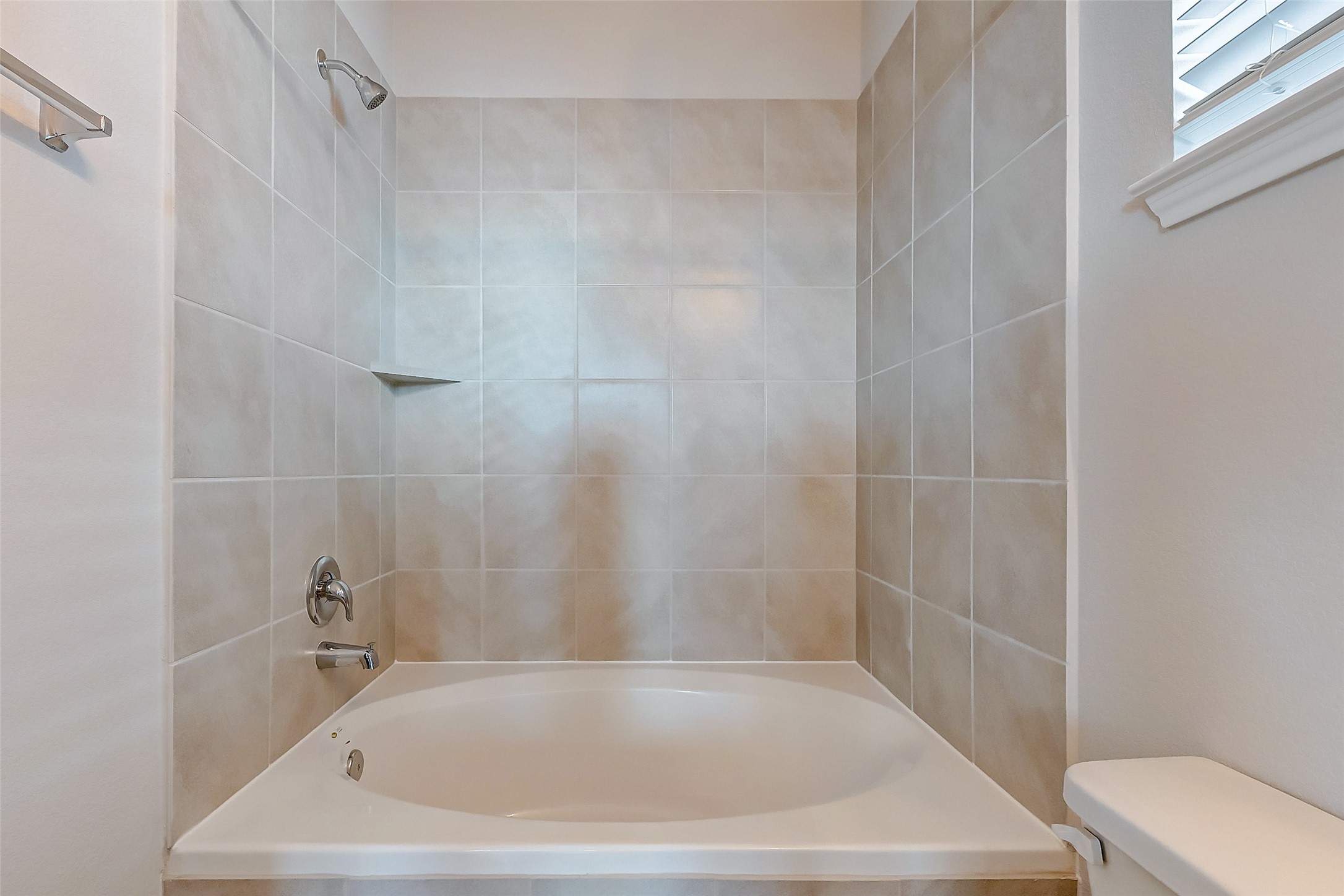 23510 Goodfellow Drive Spring, TX 77373 - Photo 18 of 32 Primary Ensuite