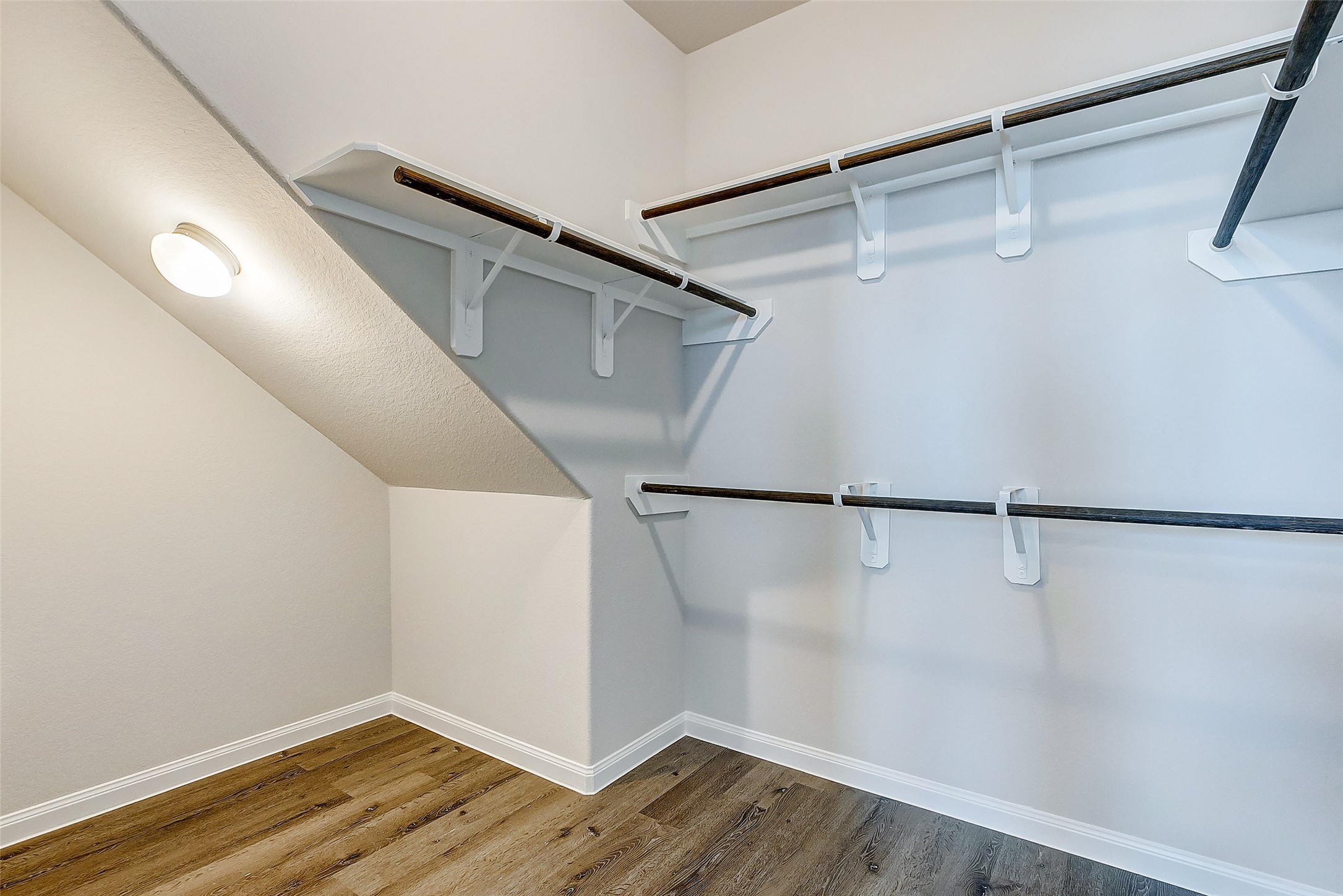 23510 Goodfellow Drive Spring, TX 77373 - Photo 19 of 32 Primary Closet