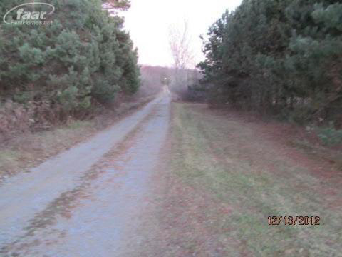 9243 Vassar Road Millington, MI 48746 - Photo 2 of 28 20152769-1.JPG