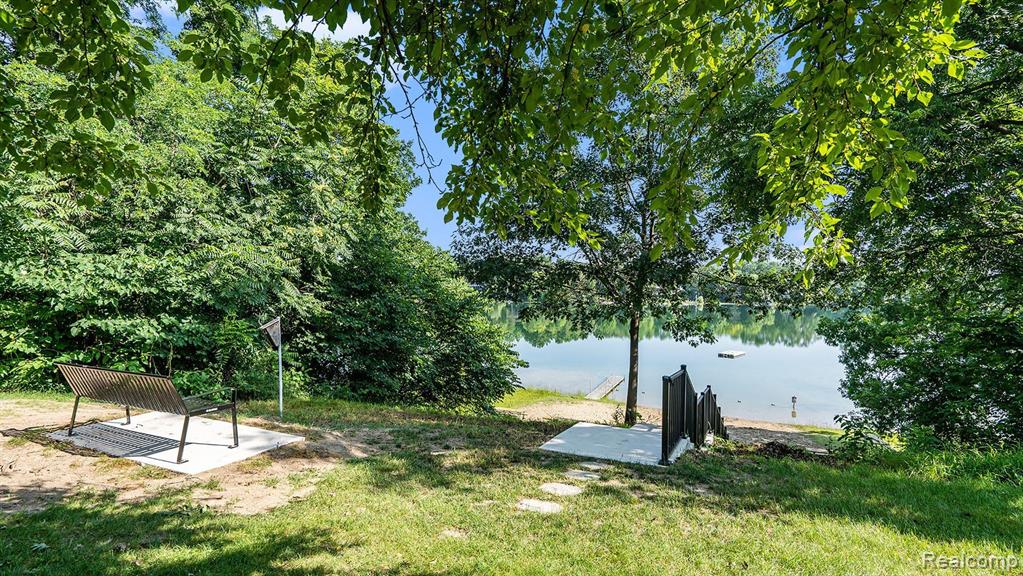 10560 Monticello Road Pinckney, MI 48169 - Photo 31 of 42 Gallery Image 31