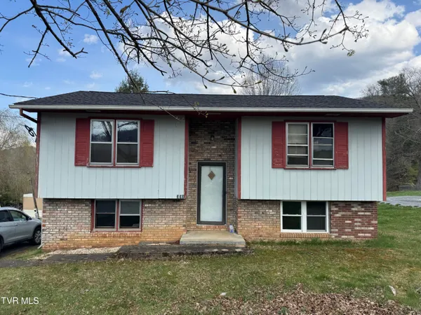 $135,000 | 350 Mountain View Drive, Hampton, TN 37658
