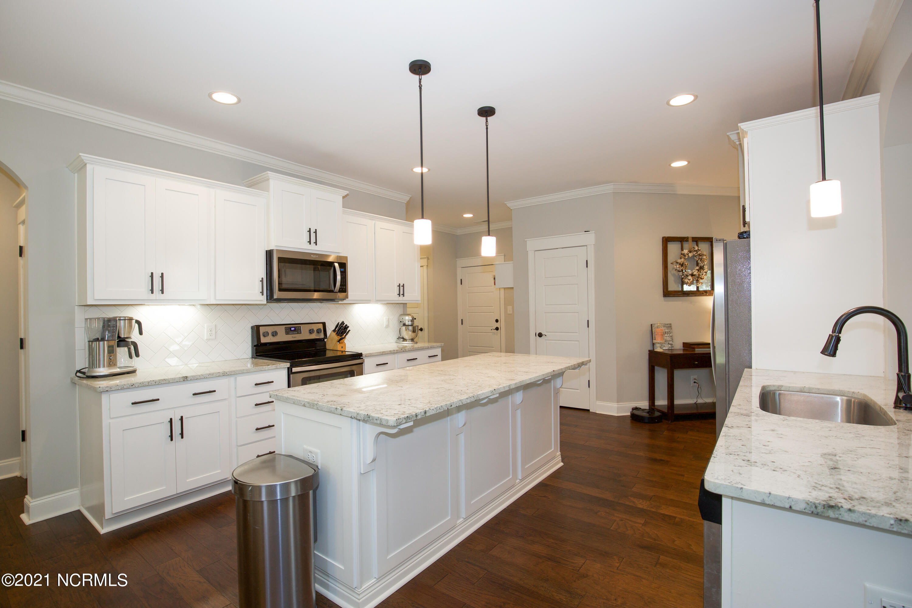 495 Legacy Lakes Way Aberdeen, NC 28315 - Photo 19 of 60 495 Legacy Lakes Way-18