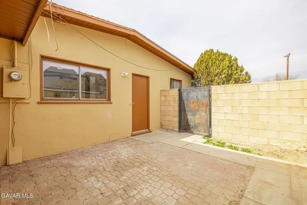 $349,900 | 1238 Ave H 15, Lancaster, CA 93534