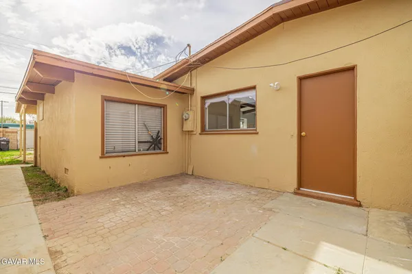 $349,900 | 1238 Ave H 15, Lancaster, CA 93534