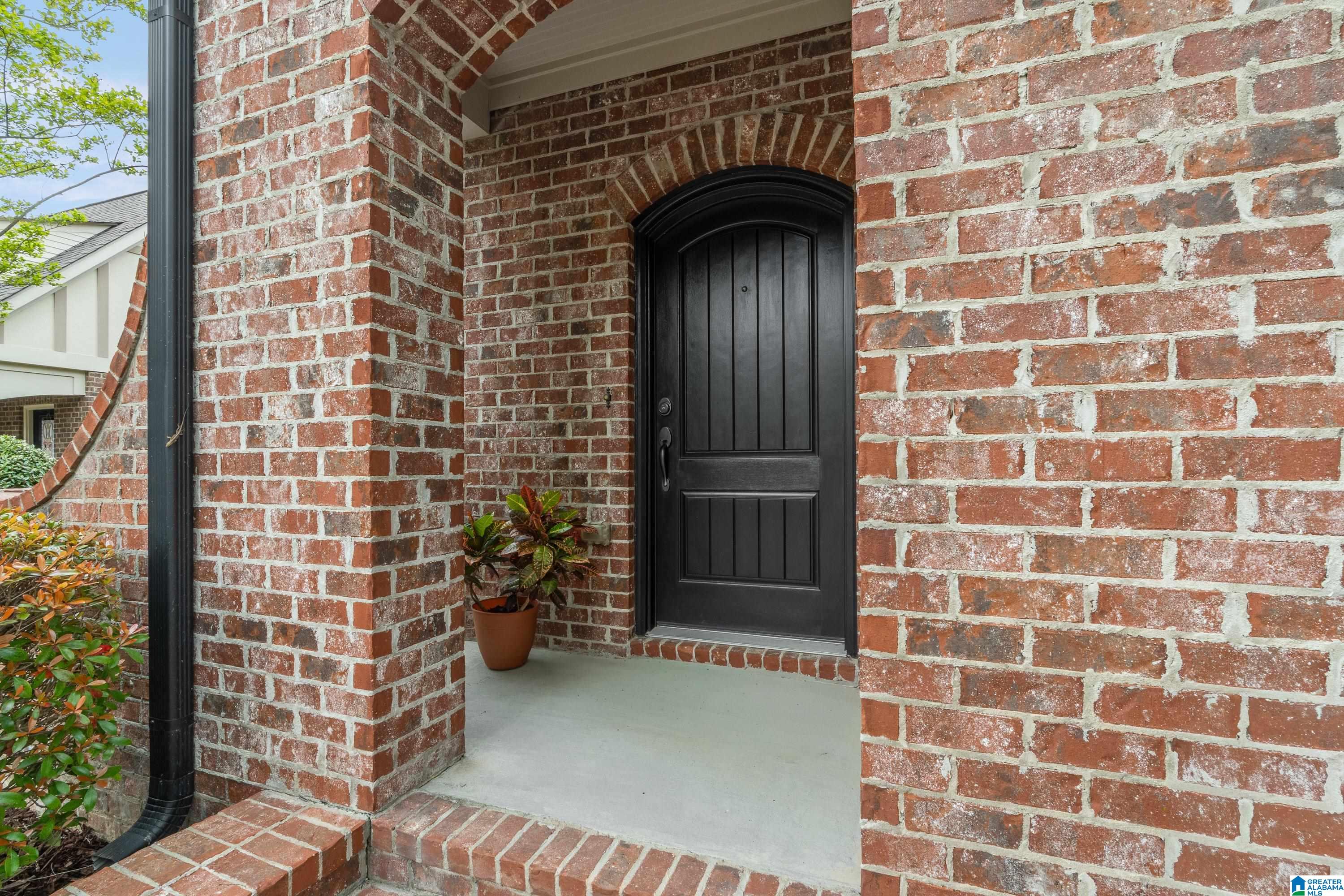 1622 Chace Terrace Birmingham, AL 35244 - Photo 5 of 58