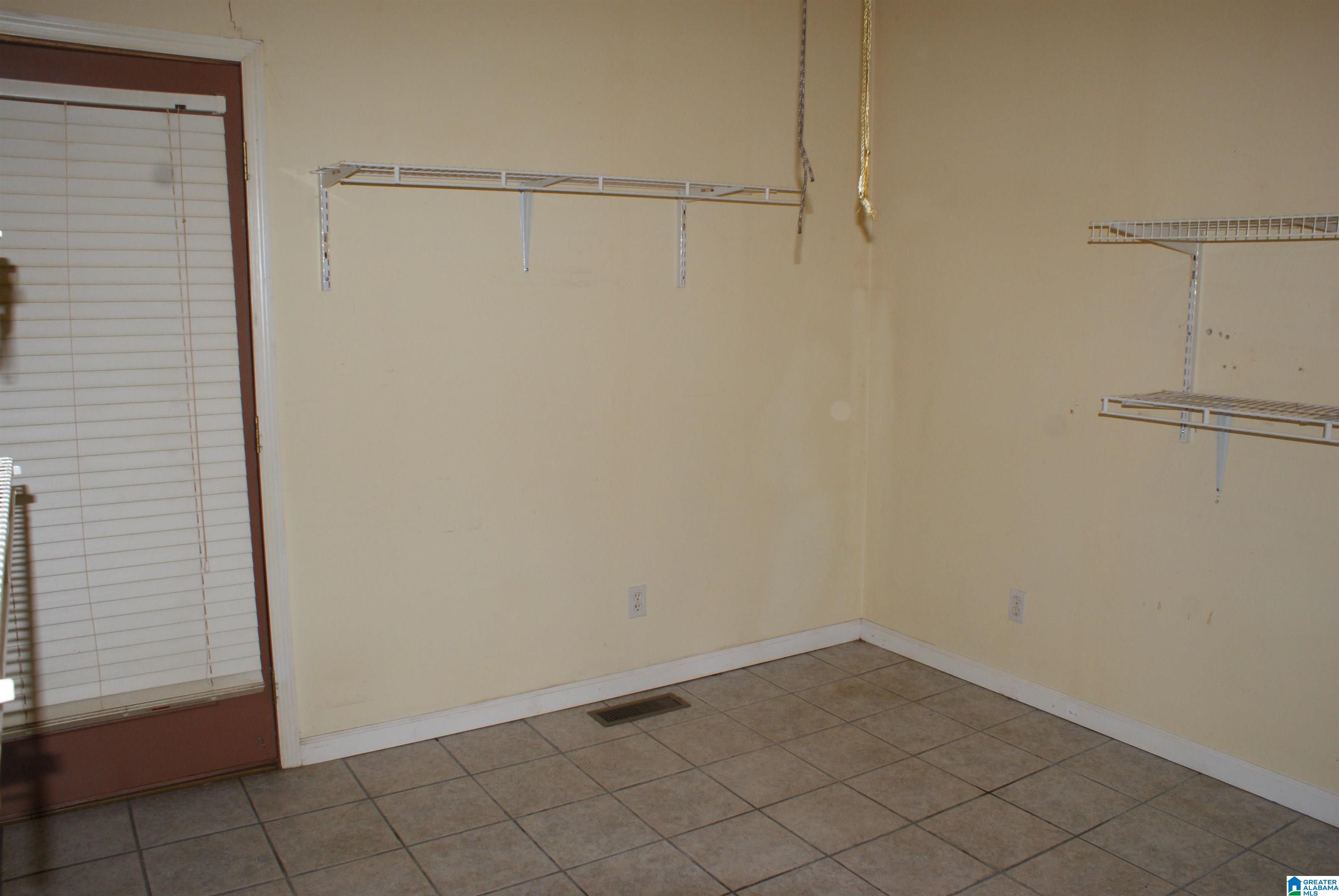 529 Porter Crest Road Graysville, AL 35073 - Photo 17 of 27