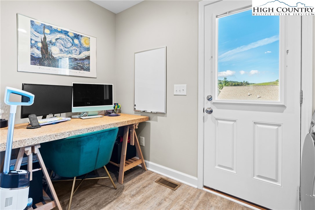 575 Townhomes Place, Unit 34 Boone, NC 28607 - Photo 18 of 28