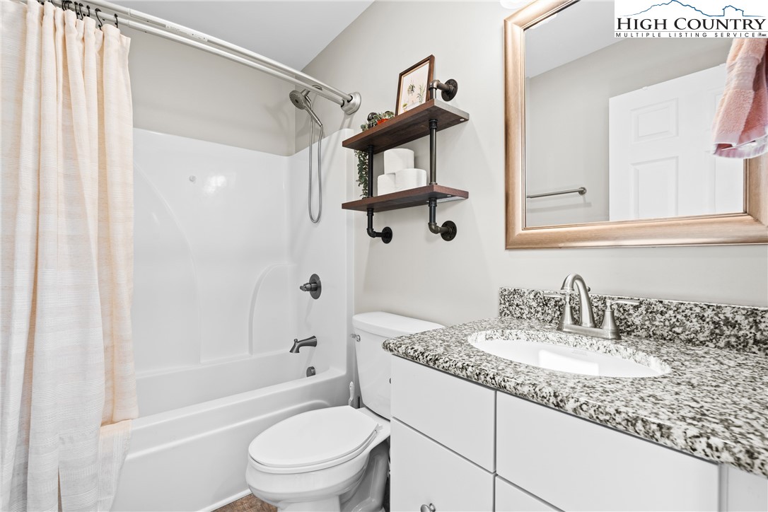 575 Townhomes Place, Unit 34 Boone, NC 28607 - Photo 22 of 28