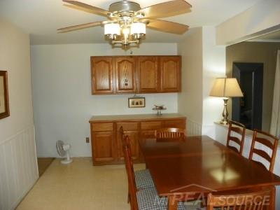 3581 Leason Road Sterling Heights, MI 48310 - Photo 9 of 23 31296399-8.JPG