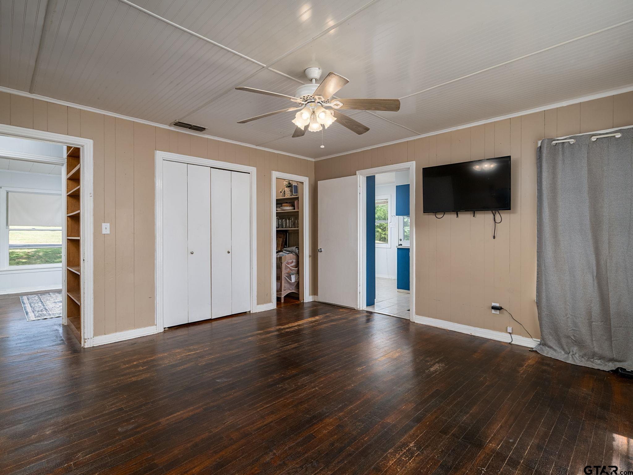 110 Starnes Street Winona, TX 75792 - Photo 12 of 33