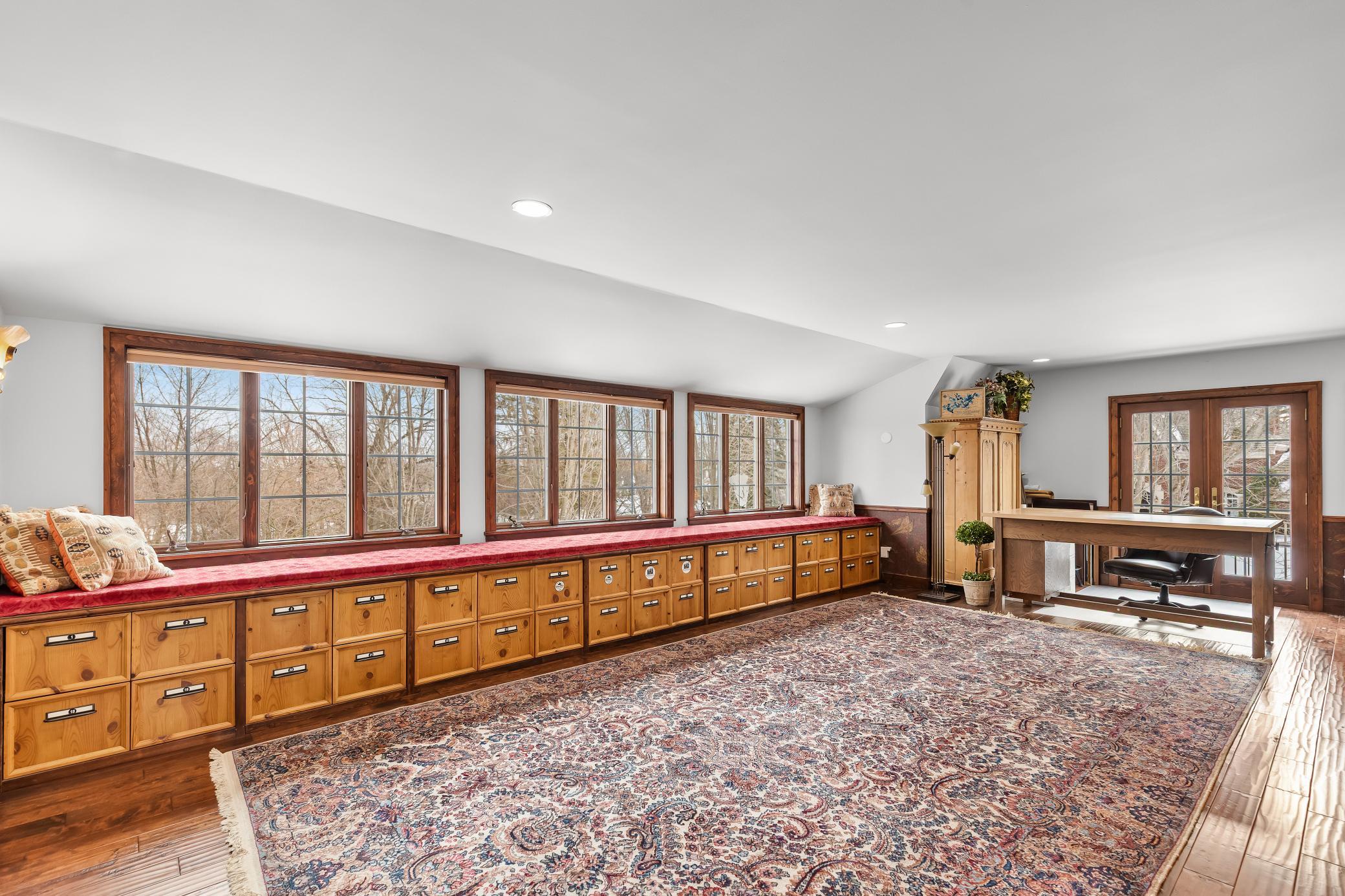 325 Highcroft Lane Wayzata, MN 55391 - Photo 25 of 39
