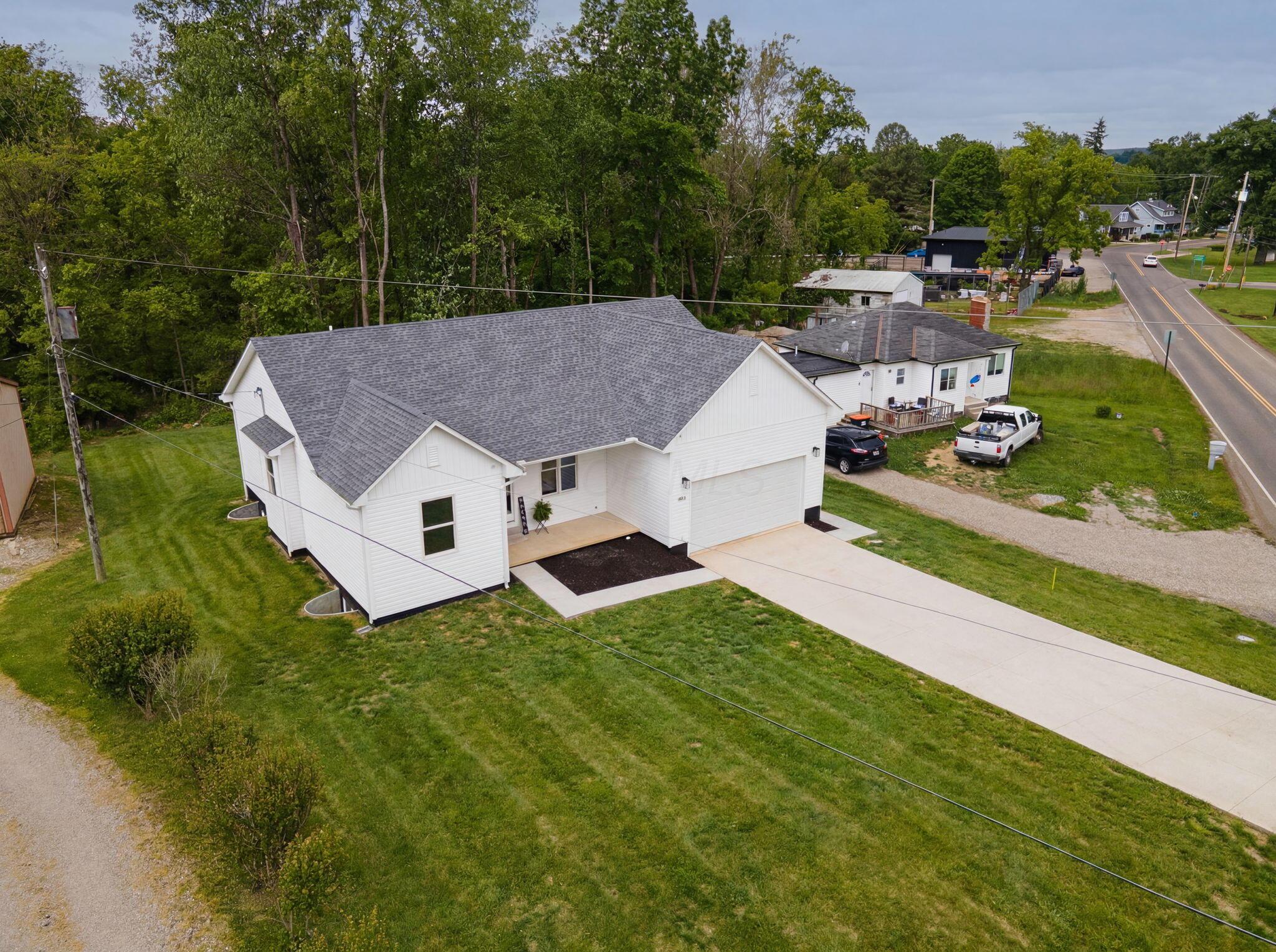 445 Linnville Road Southeast Heath, OH 43056 - Photo 5 of 93