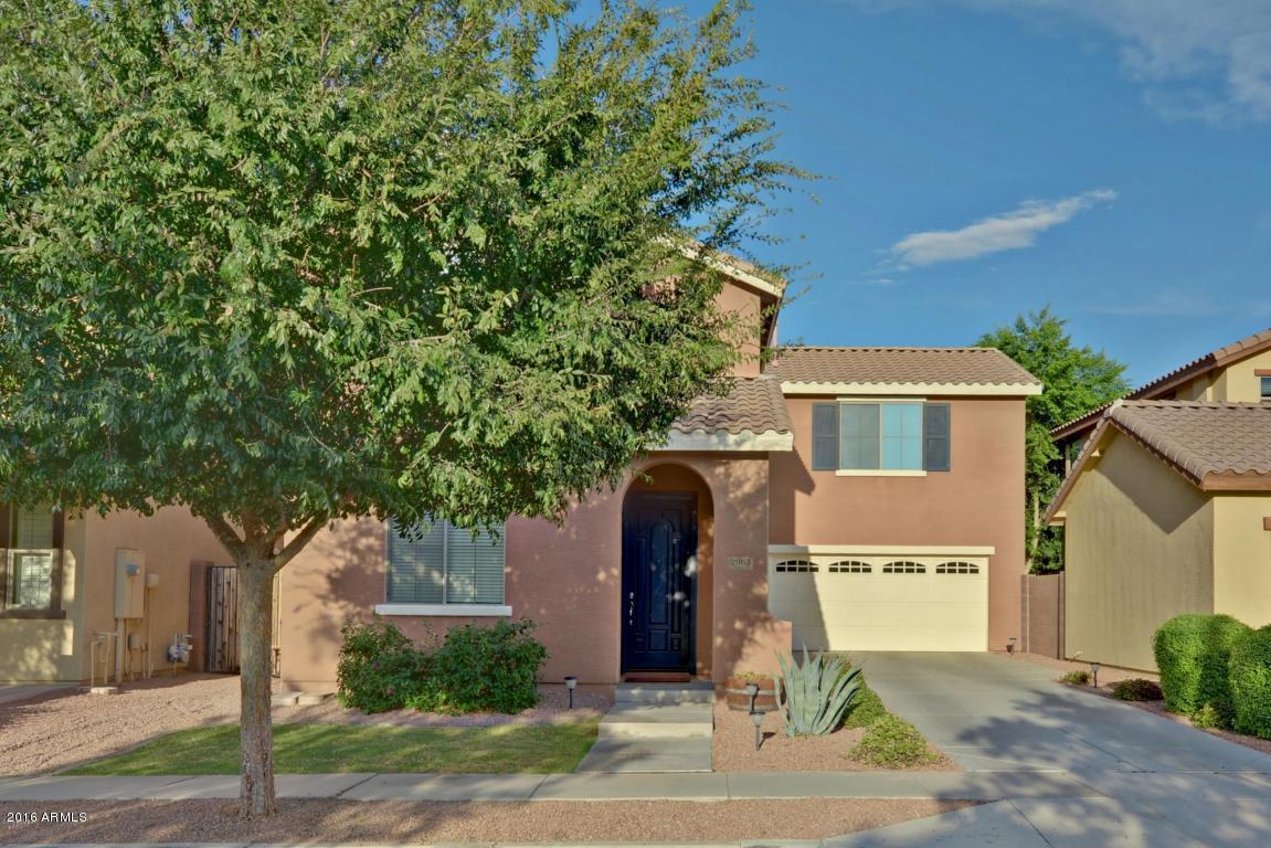 2065 South Martingale Road Gilbert, AZ 85295 - Photo 2 of 28 5483135_1_0