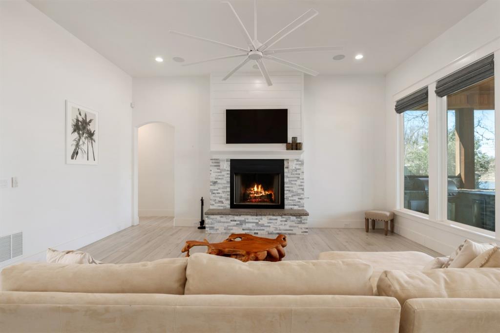 25 Carson Road Mabank, TX 75156 - Photo 7 of 39