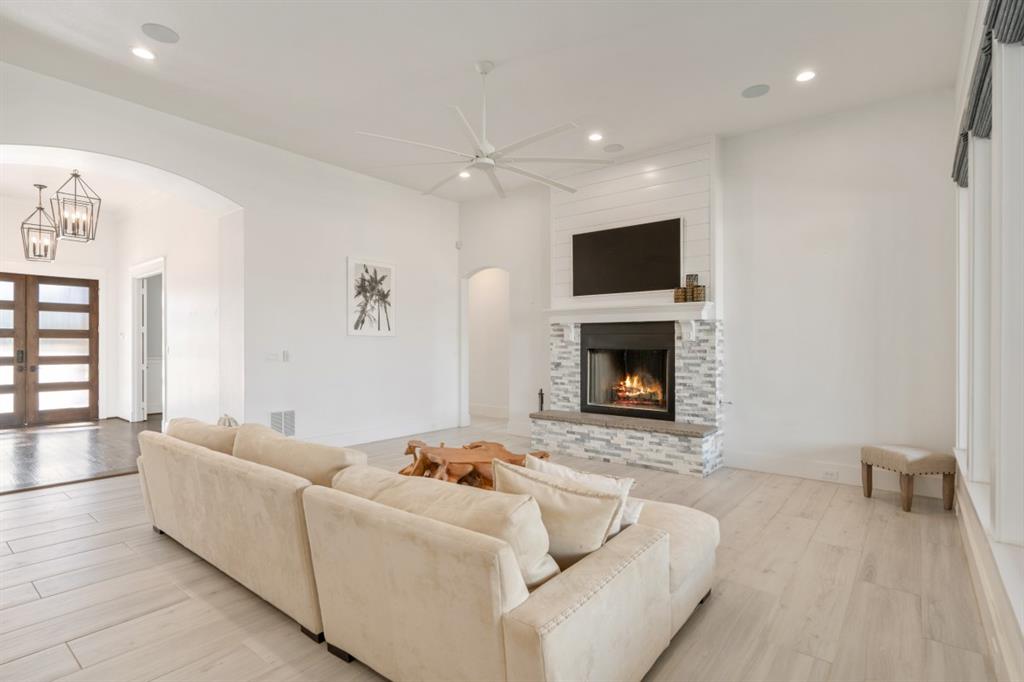 25 Carson Road Mabank, TX 75156 - Photo 8 of 39