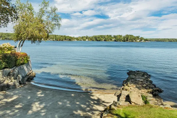 $7,990,000 | 211 Dockham Shore Road, Gilford, NH 03249