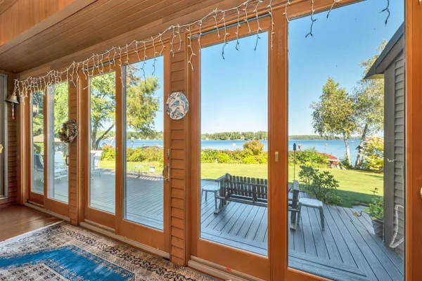 $7,990,000 | 211 Dockham Shore Road, Gilford, NH 03249