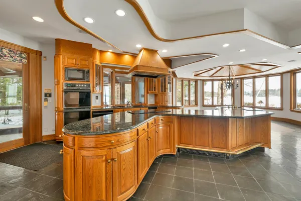 $7,990,000 | 211 Dockham Shore Road, Gilford, NH 03249