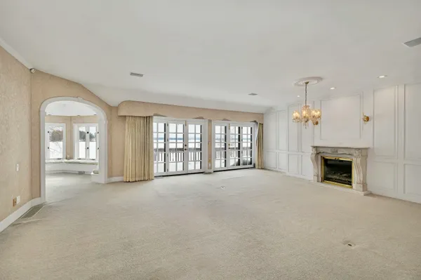 $7,990,000 | 211 Dockham Shore Road, Gilford, NH 03249