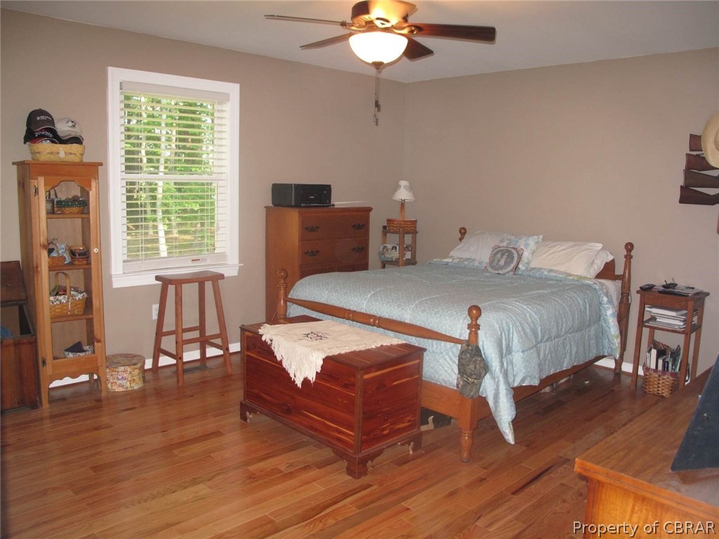 226 Bar Neck Road Port Haywood, VA 23138 - Photo 10 of 35
