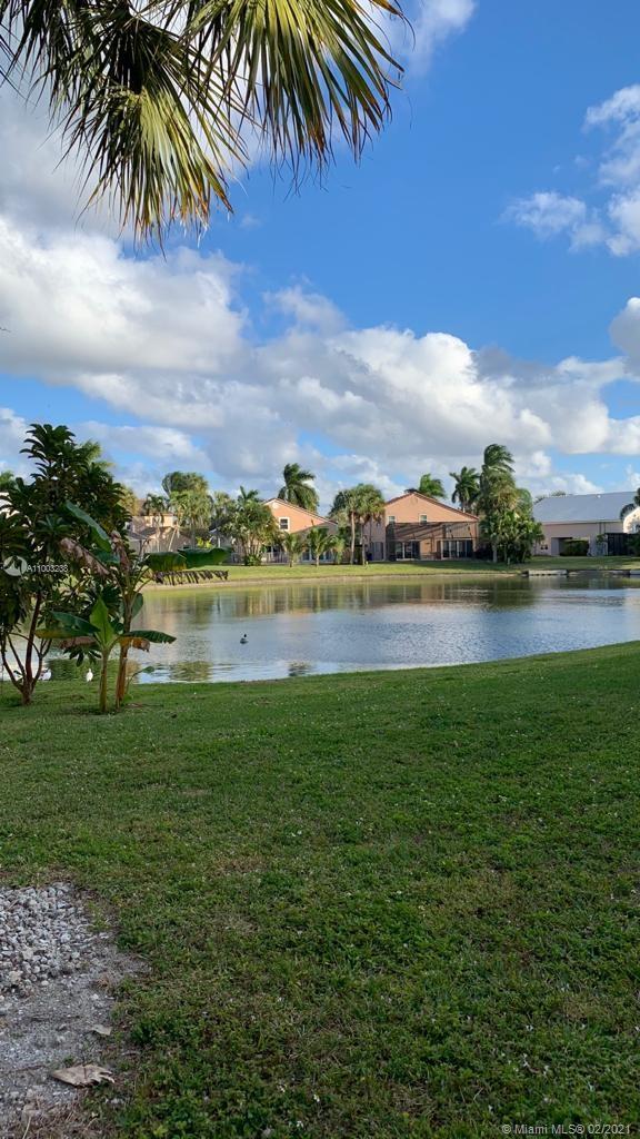 21370 Sawmill Court Boca Raton, FL 33498 - Photo 2 of 3 Gallery Image 2