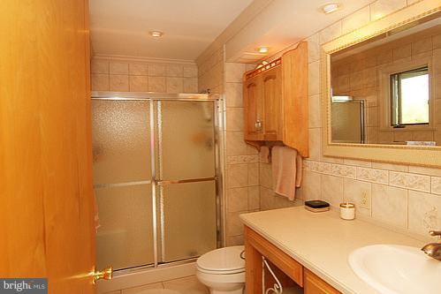 3933 Hodges Road Monkton, MD 21111 - Photo 1 of 21 Bath (Master)