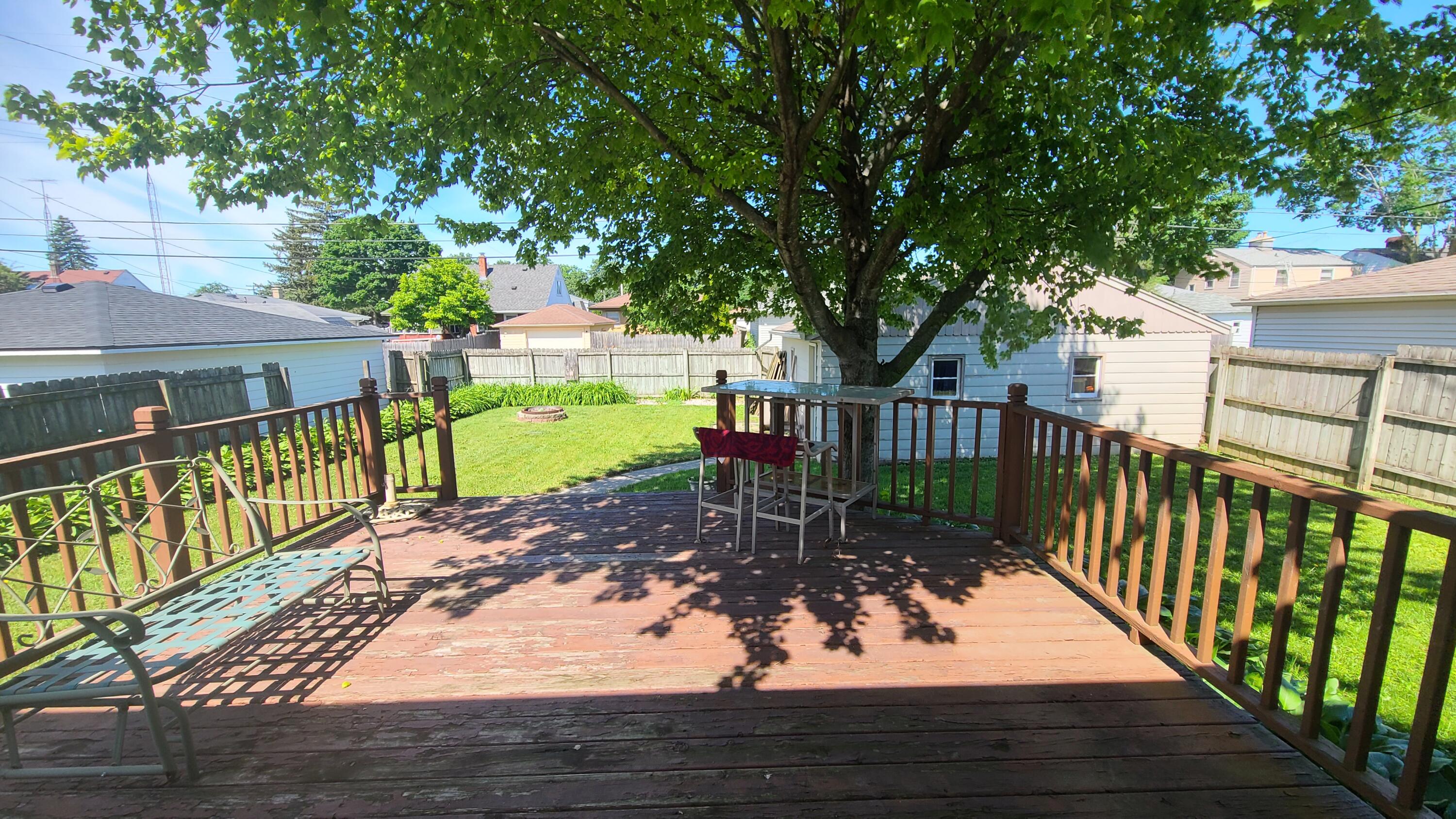 3434 1st Avenue Racine, WI 53402 - Photo 9 of 16 Backyard-Deck