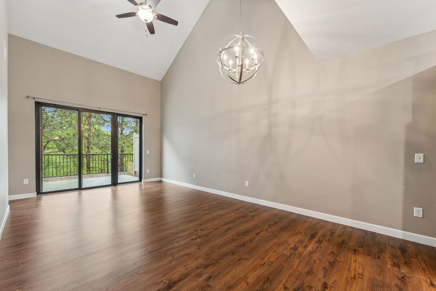 1456 Lake Street Baraboo, WI 53913 - Photo 10 of 41