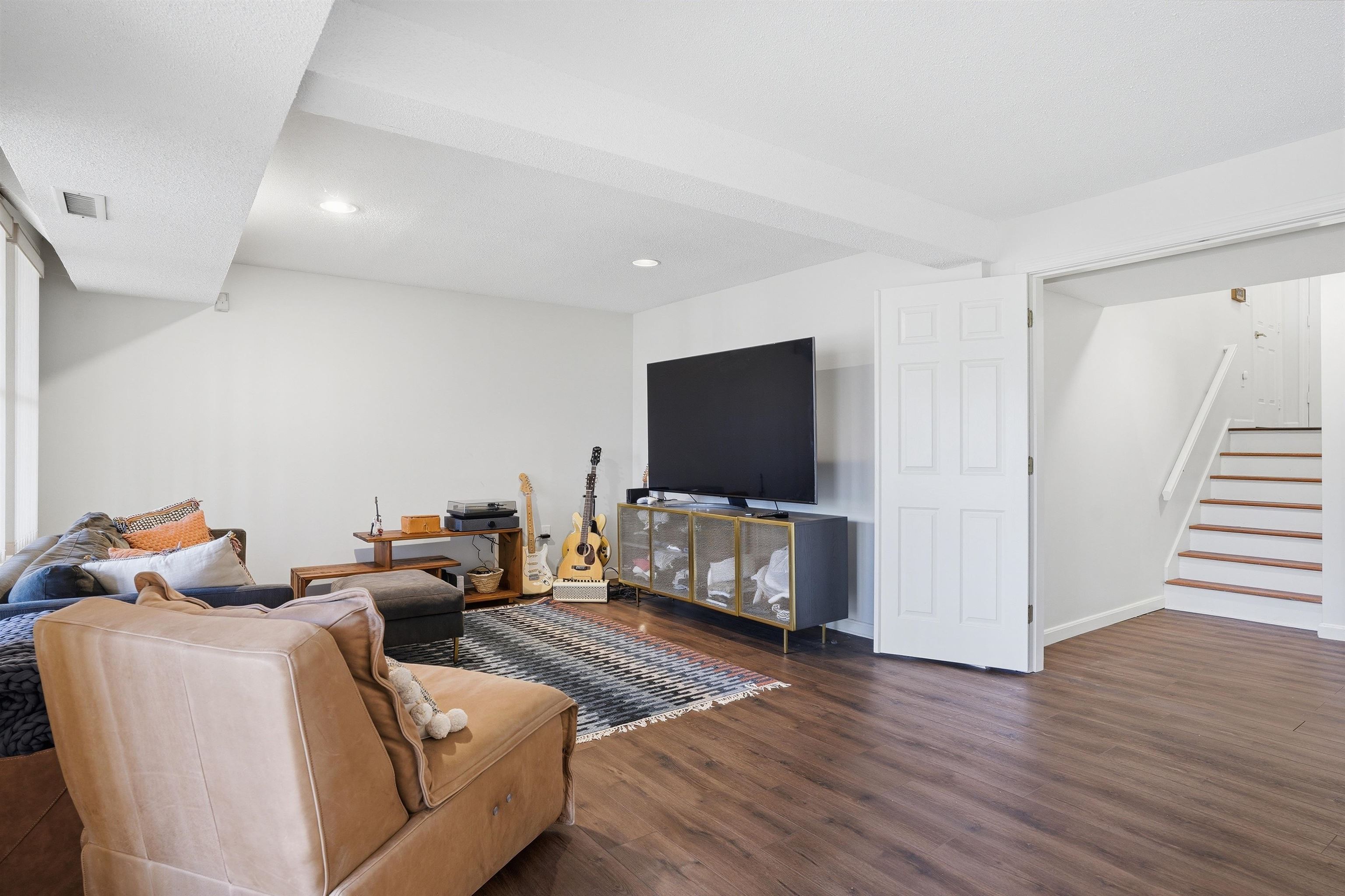 67 Cherry Hollow Road Nashua, NH 03062 - Photo 23 of 34