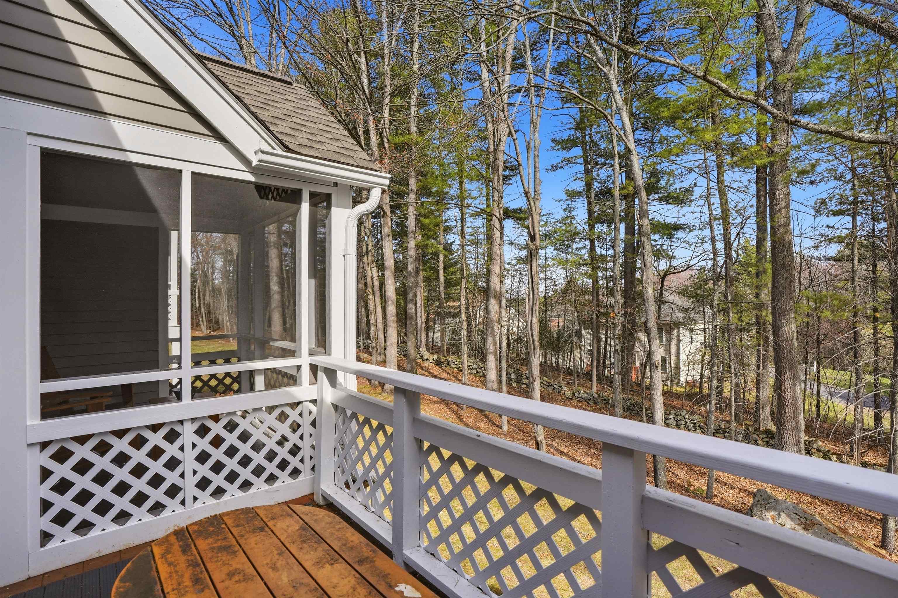 67 Cherry Hollow Road Nashua, NH 03062 - Photo 26 of 34