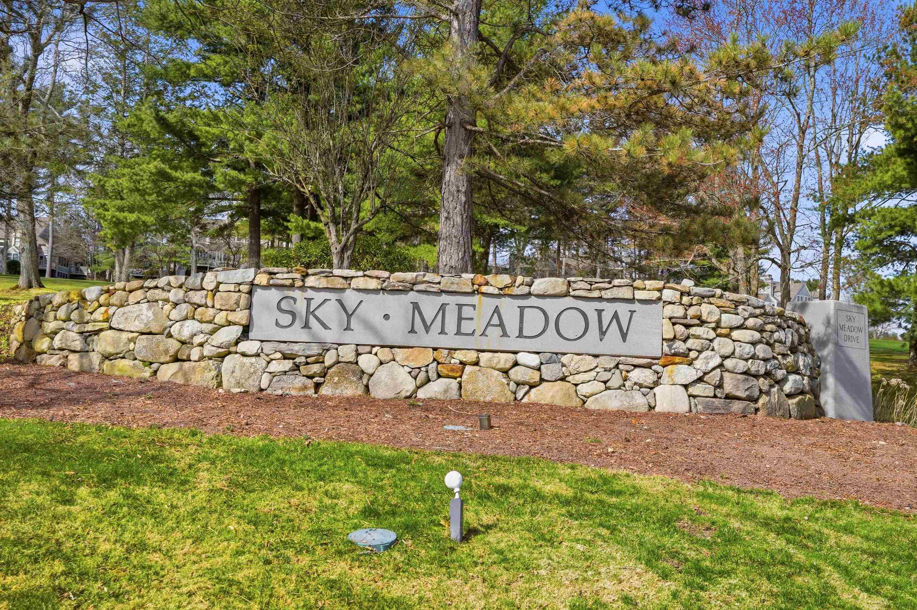 67 Cherry Hollow Road Nashua, NH 03062 - Photo 29 of 34