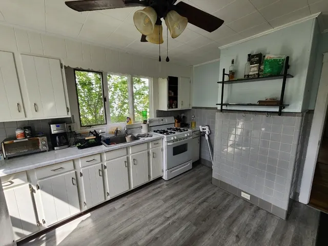 $2,200 | 5-7 Whiton Avenue, Unit 1, Quincy, MA 02169