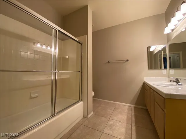 $1,595 | 5250 South Rainbow Boulevard, Unit 2010, Las Vegas, NV 89118