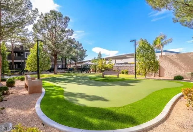 $1,595 | 5250 South Rainbow Boulevard, Unit 2010, Las Vegas, NV 89118