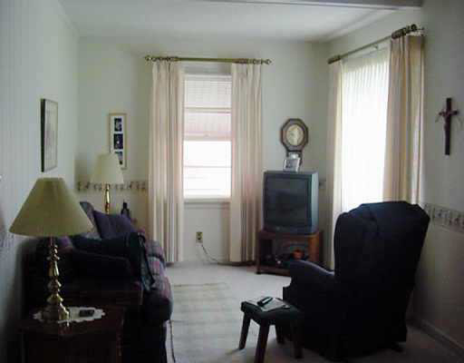 6610 Maples Road Fort Wayne, IN 46816 - Photo 3 of 6