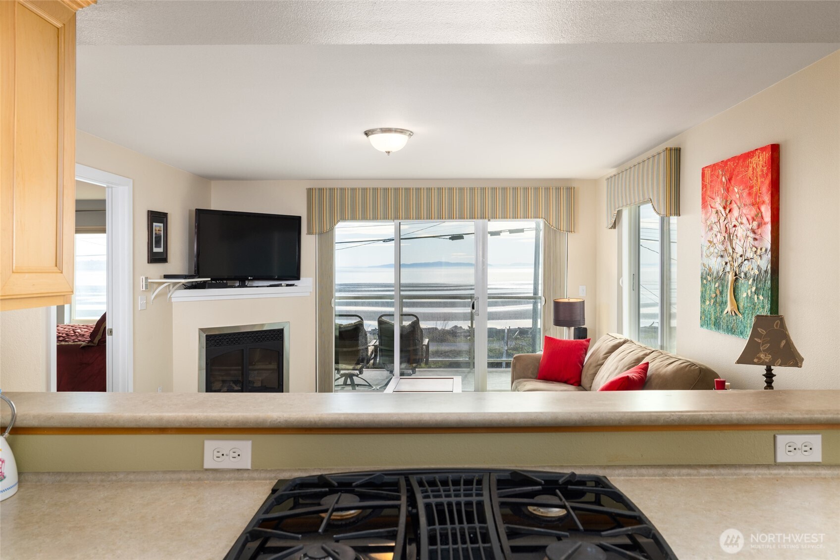 8075 Harborview Road, Unit 206 Birch Bay, WA 98230 - Photo 5 of 40 Gallery Image 5