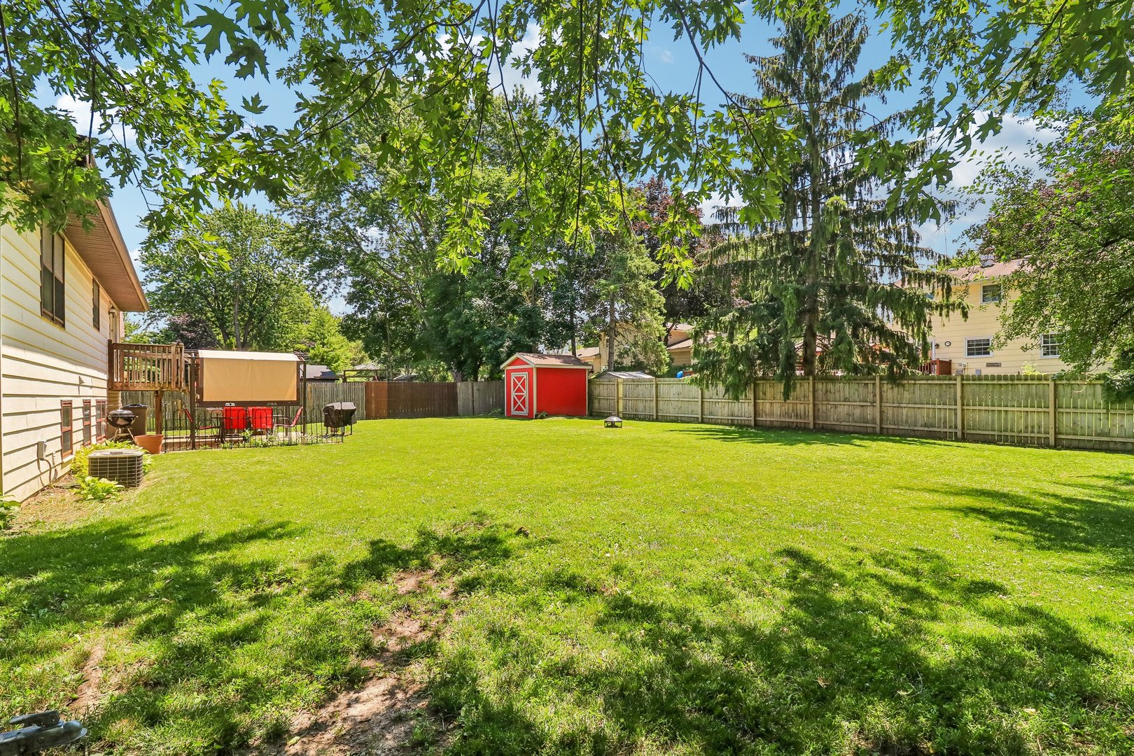2359 High Point Drive Lindenhurst, IL 60046 - Photo 36 of 45