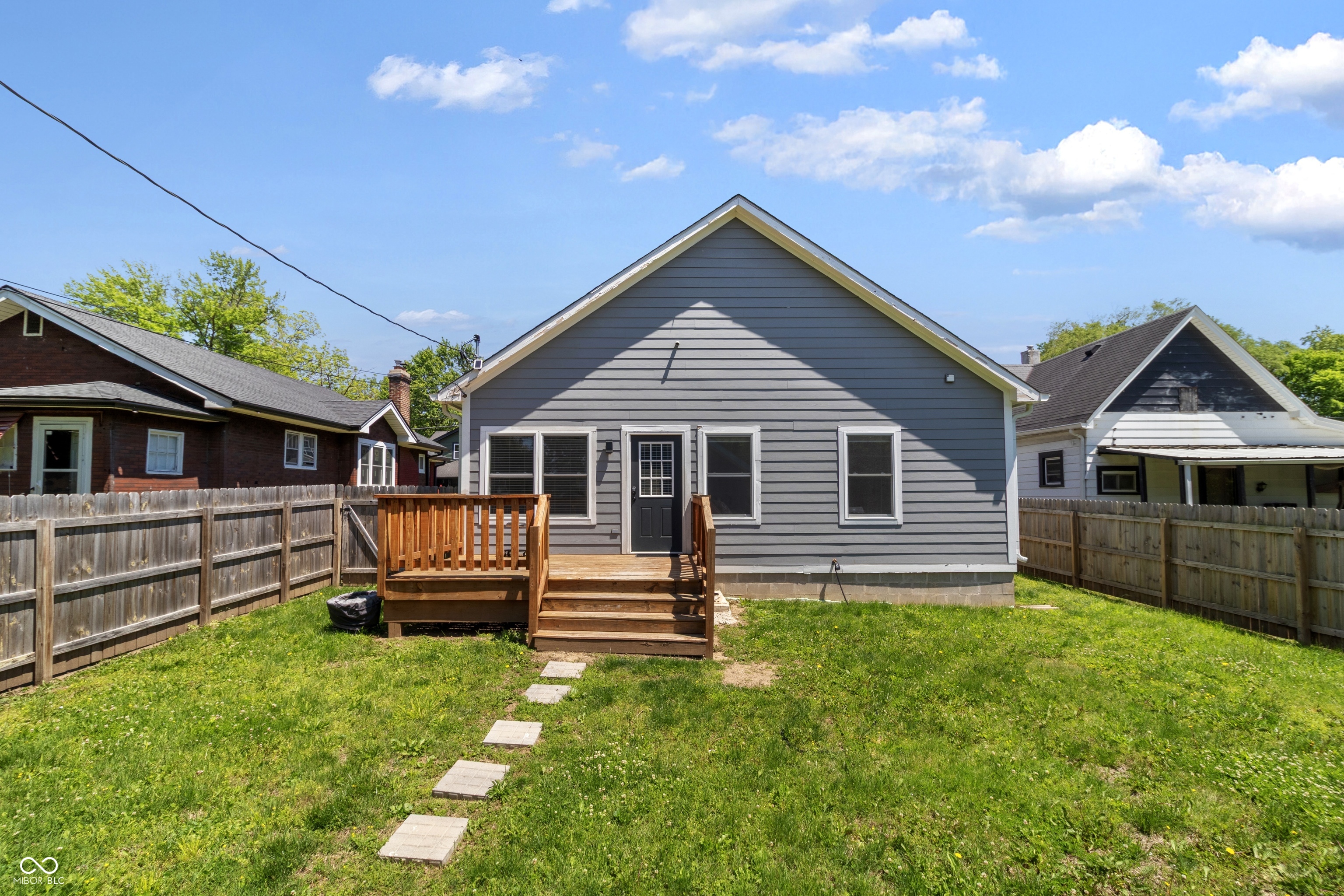 2154 North Harding Street Indianapolis, IN 46202 - Photo 25 of 27